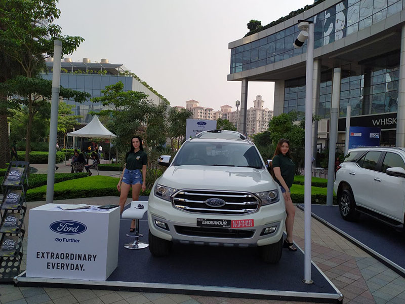 Luxury-Auto-Show-at-Horizon-Plaza-DLF5-Gurugram-Ford-Endeavour